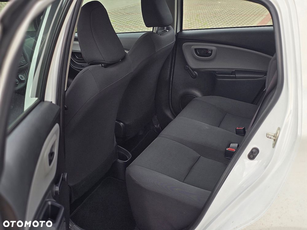 Toyota Yaris 1.5 Active - 11
