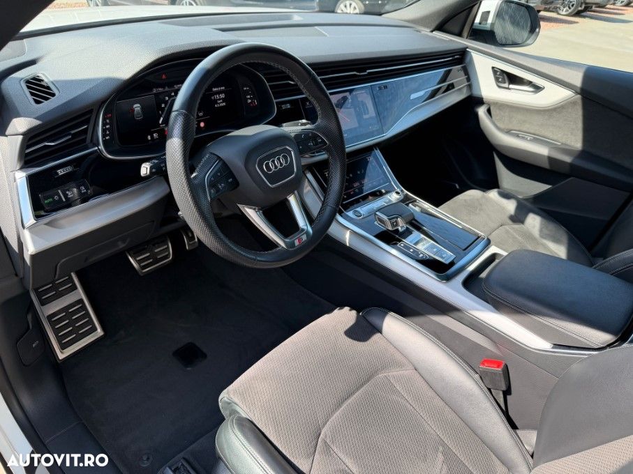 Audi Q8 3.0 55 TFSI quattro Tiptronic MHEV - 15