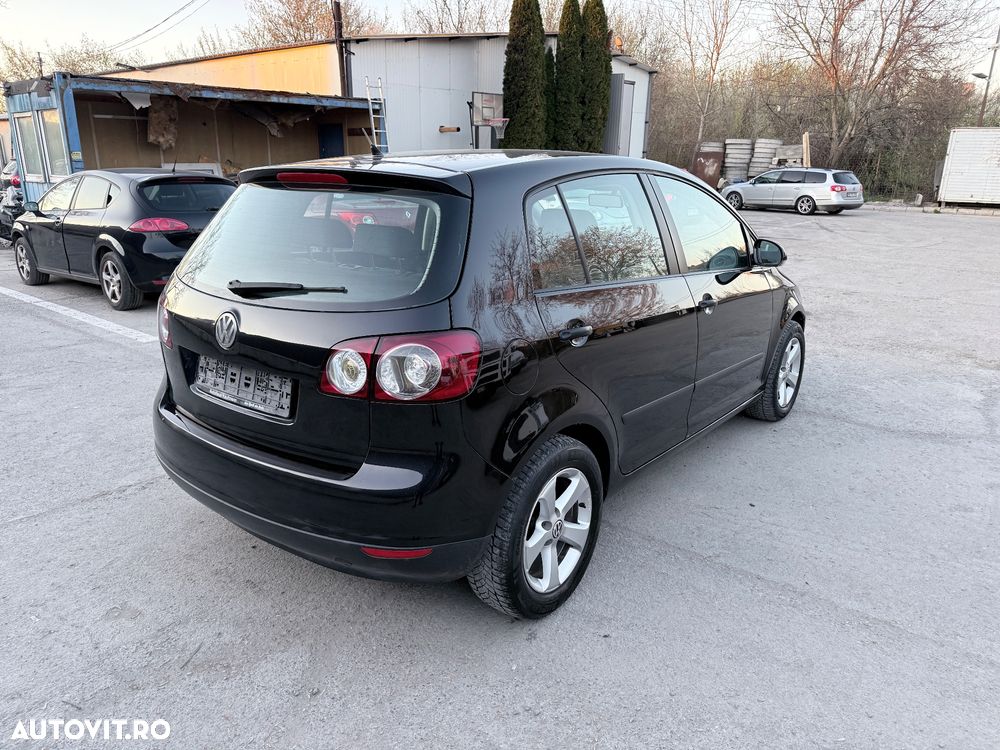 Volkswagen Golf 1.6 Comfortline - 4