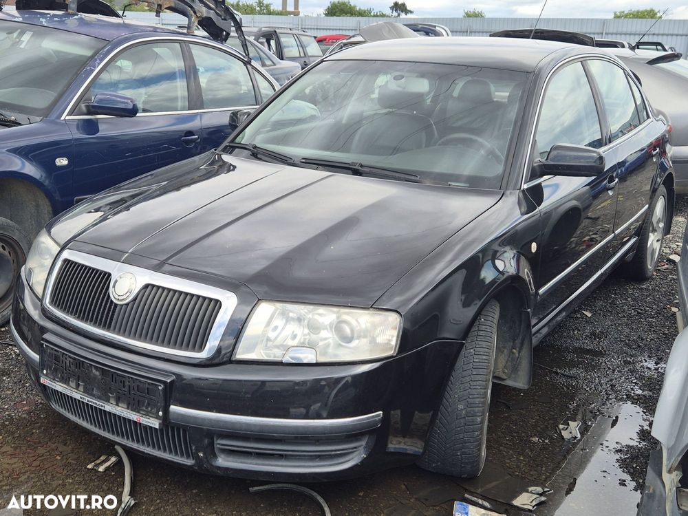 Dezmembrez Skoda Superb 2002 2.8 V6 Benzina Automata - 2