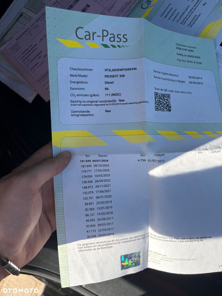 Peugeot 308 BlueHDi 150 EAT6 Stop & Start GT-Line Edition - 38