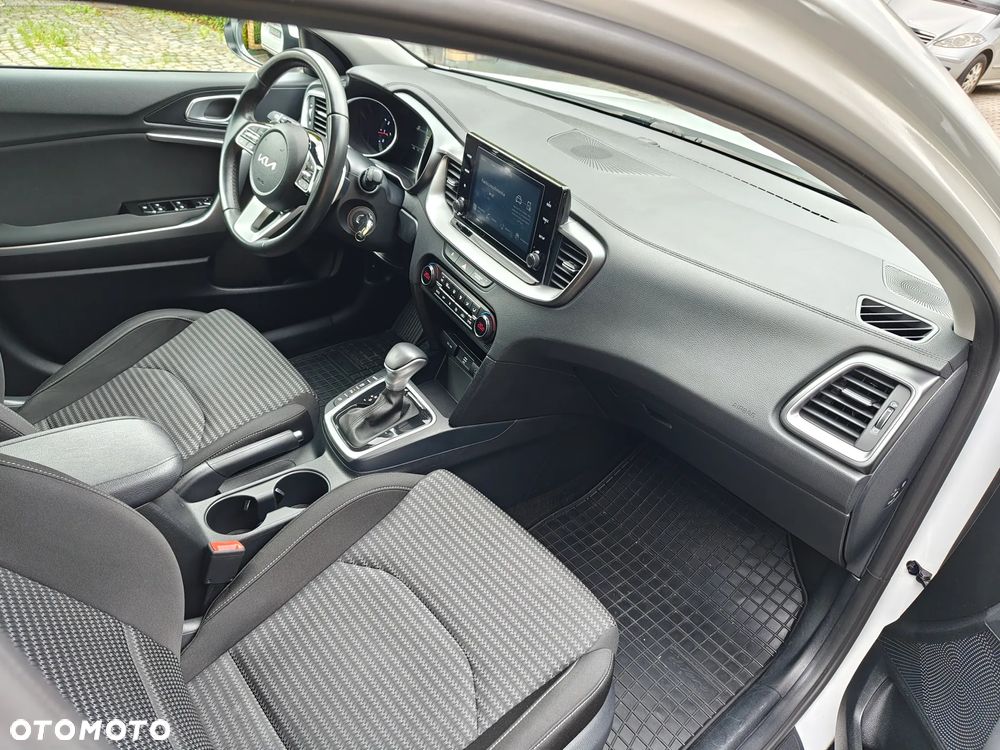 Kia XCeed 1.5 T-GDI L DCT - 4