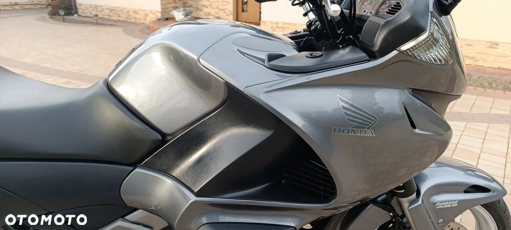 Honda Deauville - 27