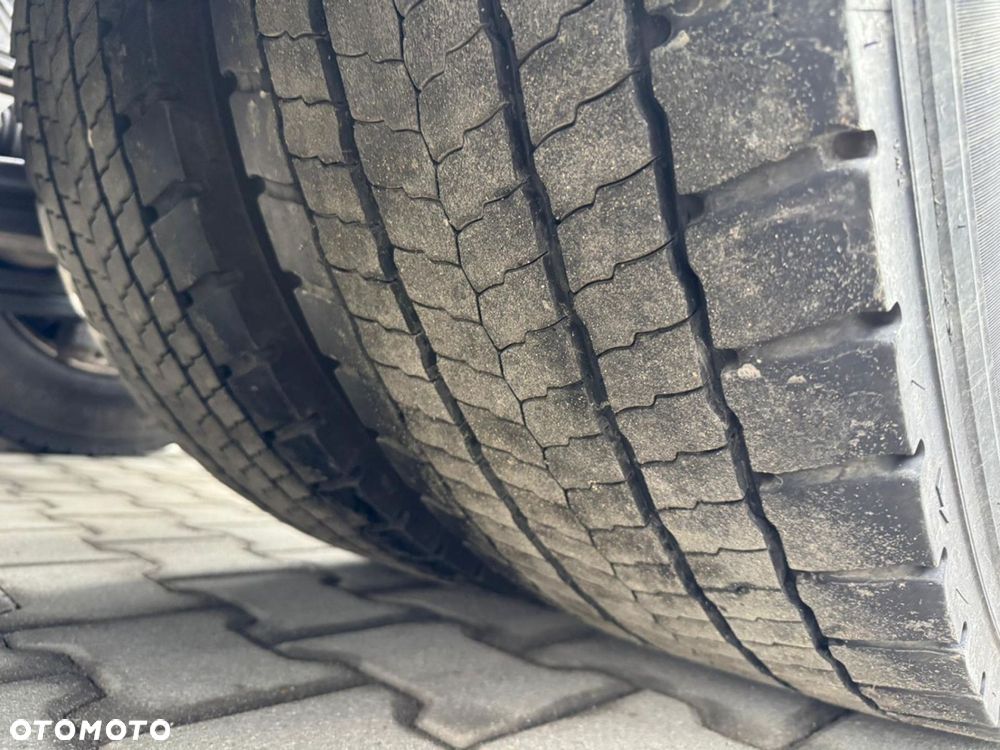 Scania hydraylika Hyva / przód na poduszkach - 11