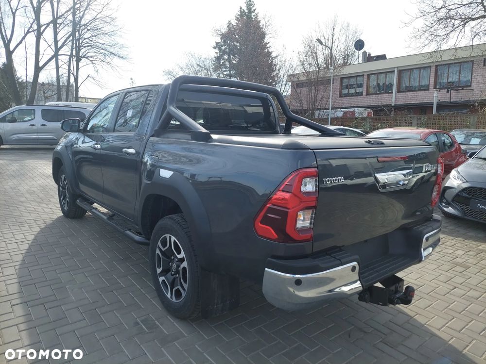 Toyota Hilux 2.8 D-4D mHEV Double Cab Executive 4x4 - 7