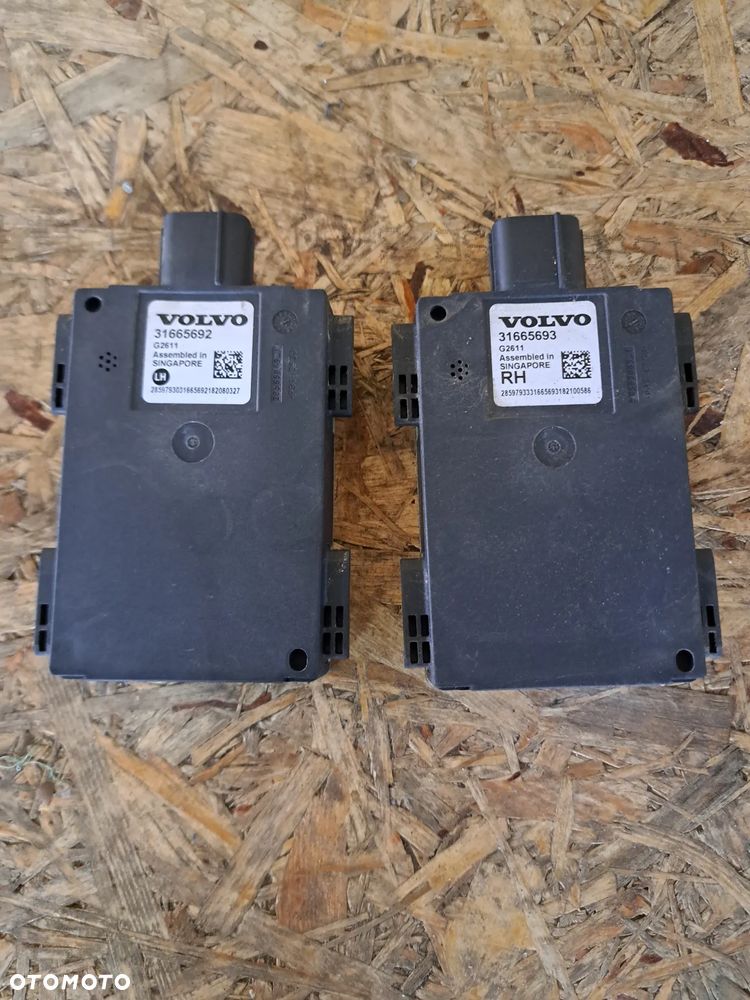 Czujnik moduł martwego pola VOLVO XC60 XC90  31665692 /93 - 1