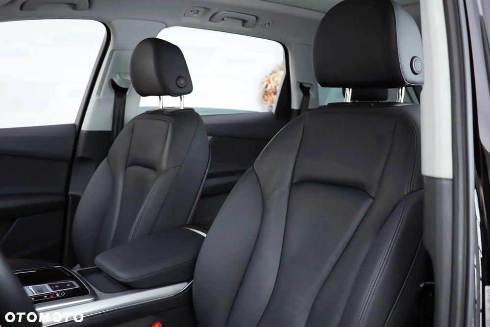 Audi Q7 - 19