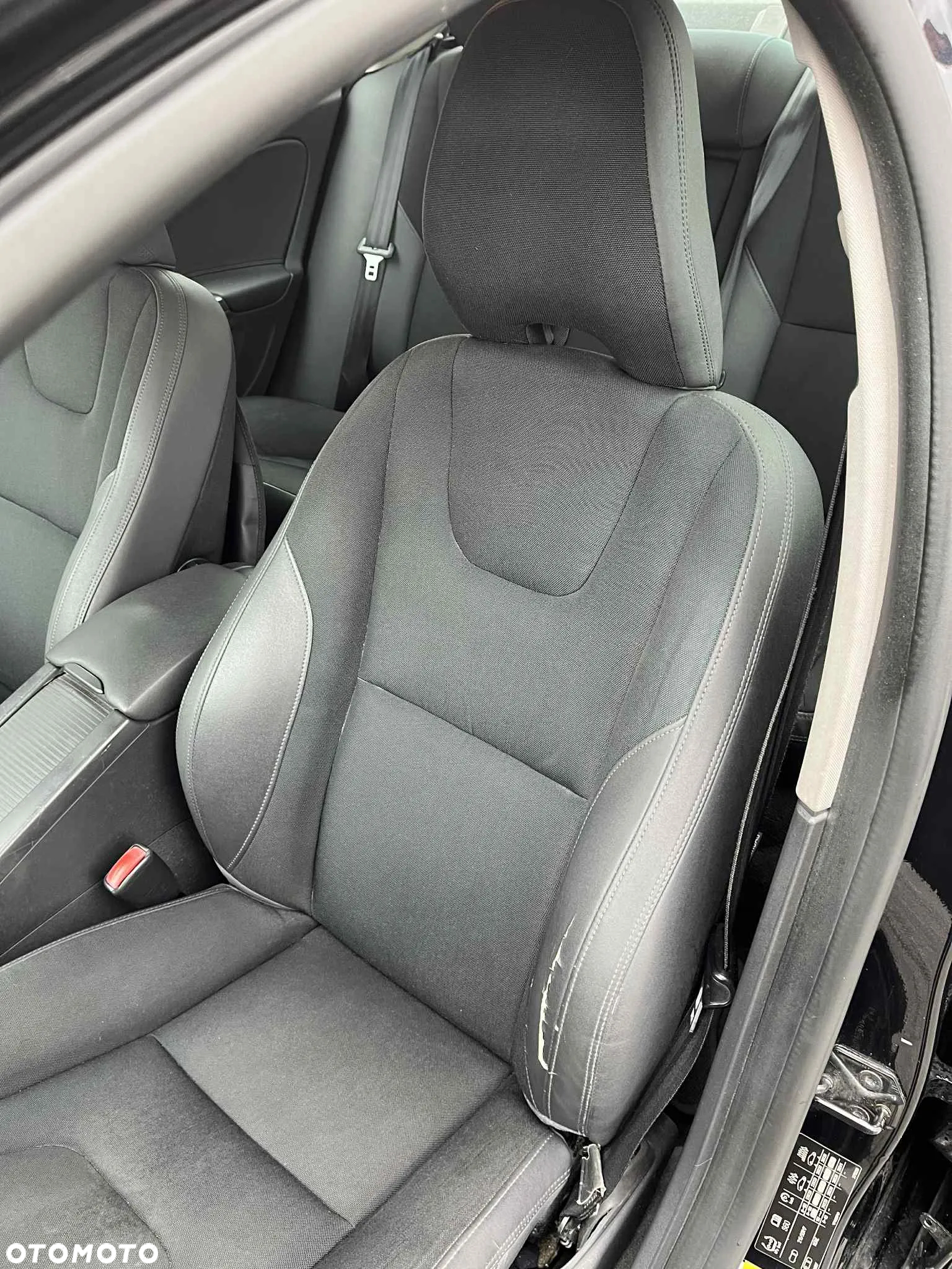Volvo S60 - 8