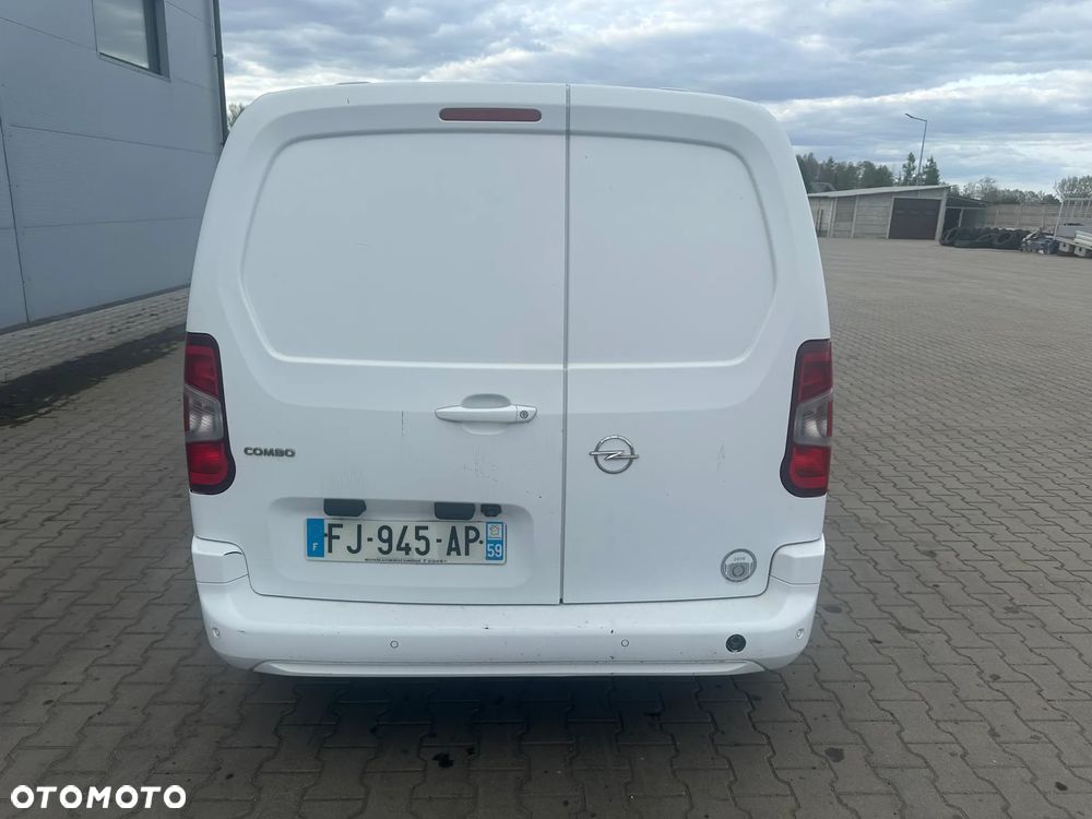 Opel COMBO - 4