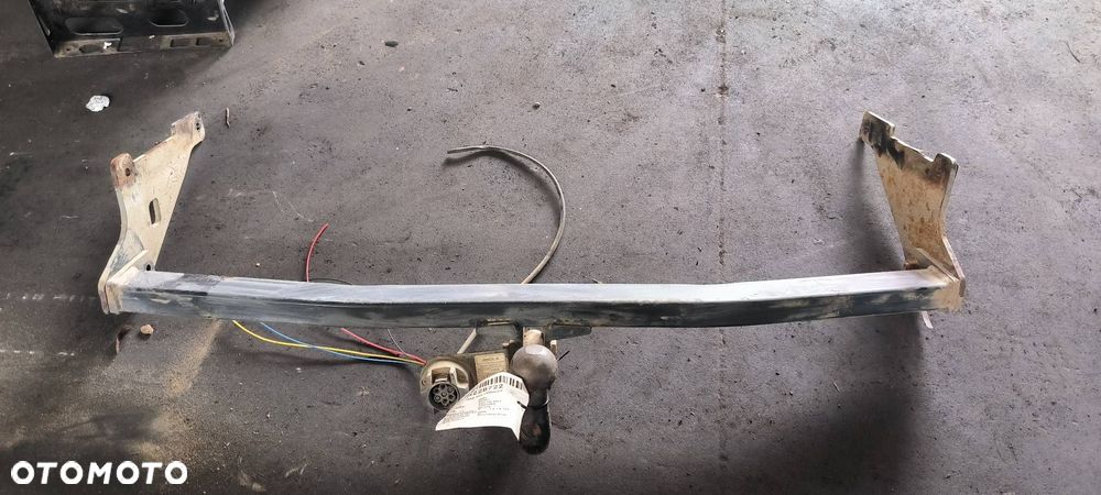 HAK HOLOWNICZY FORD FOCUS MK2 - 1