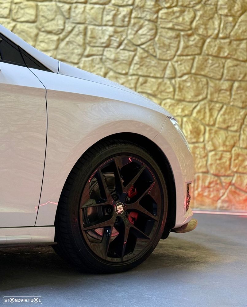 SEAT Leon ST 2.0 TDI FR - 14