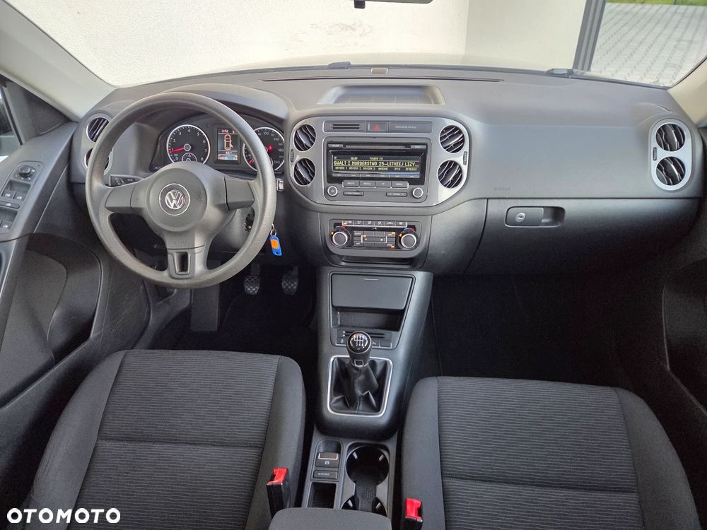 Volkswagen Tiguan - 9