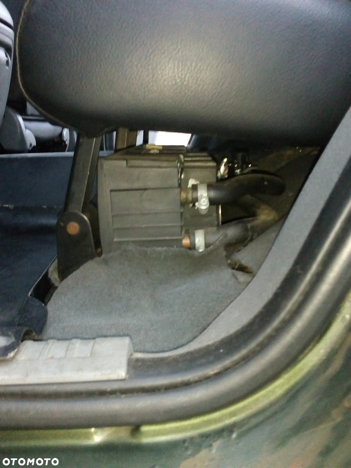 Jeep Cherokee 2.8 CRD Sport - 16