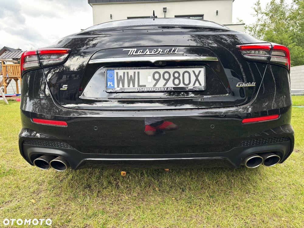 Maserati Ghibli S GranSport - 16