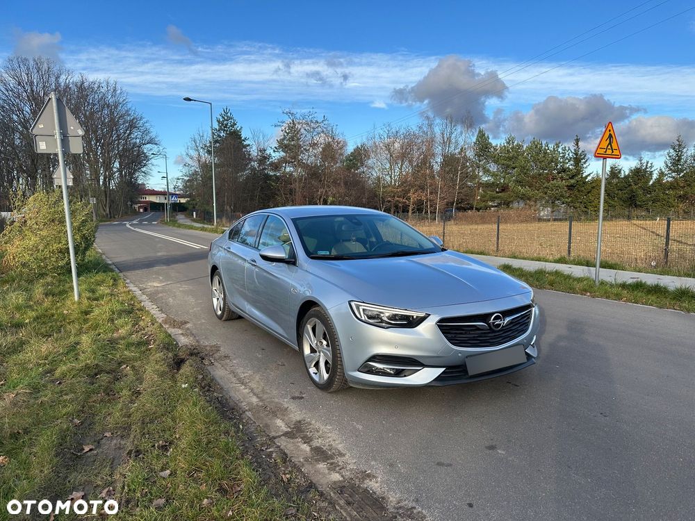 Opel Insignia 1.5 T Innovation S&S - 1