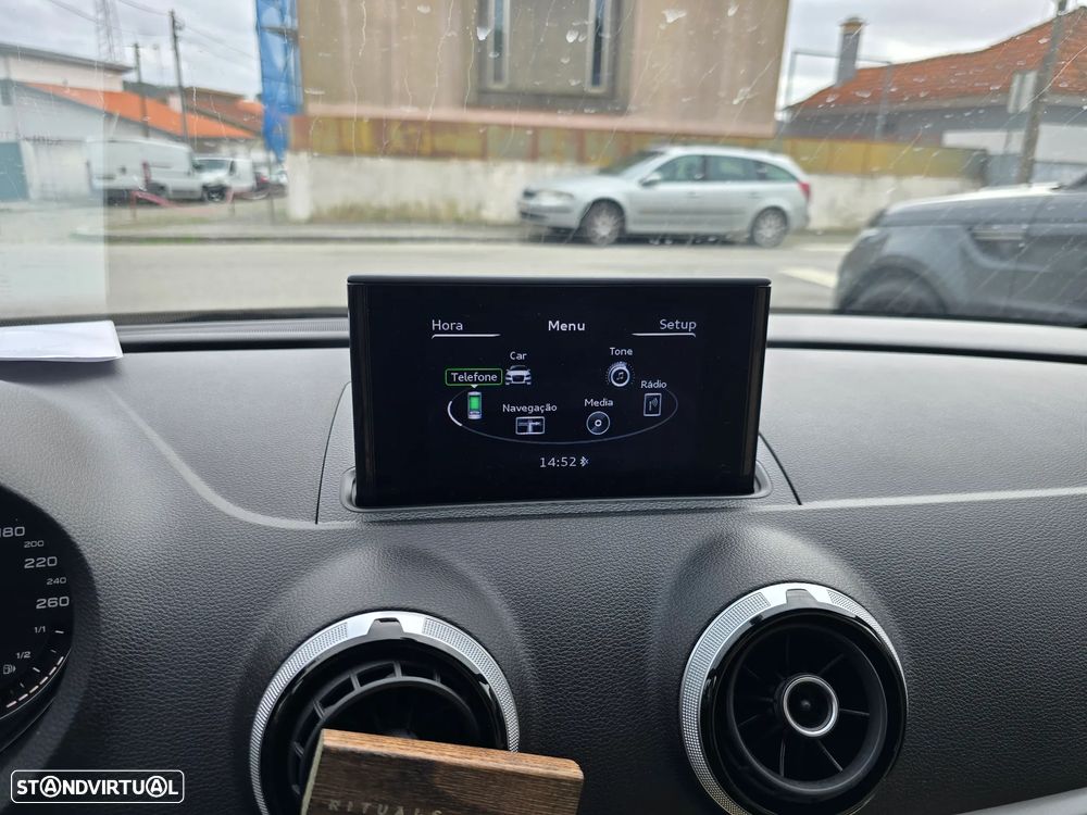 Audi A3 1.6 TDI Attraction - 9