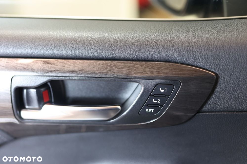 Toyota Highlander - 34