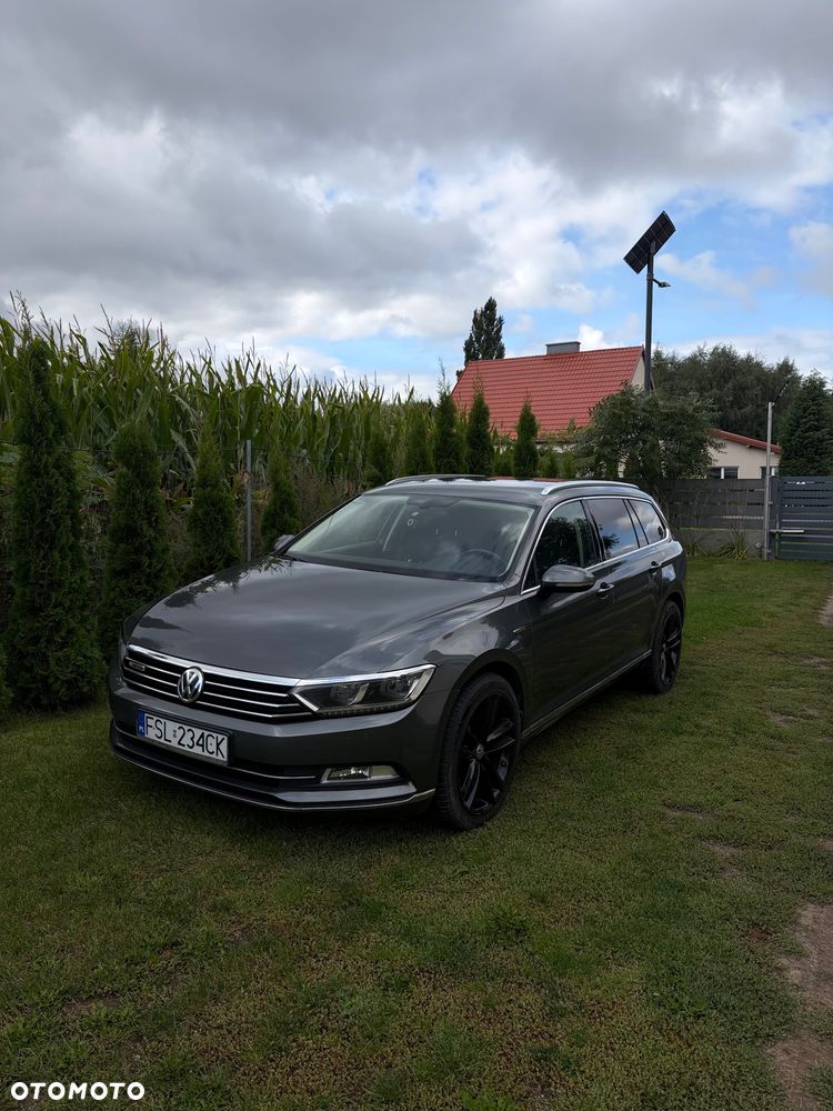 Volkswagen Passat - 2