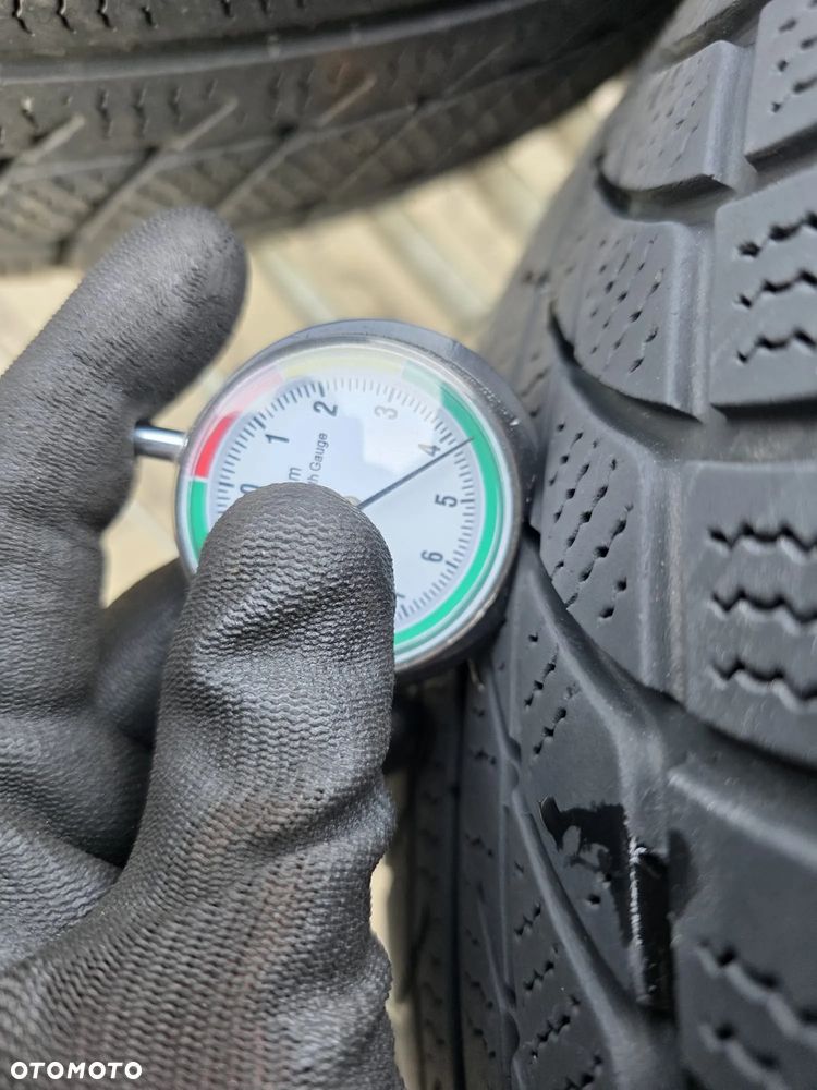 AUDI KOŁA FELGI ALUMINIOWE R18 OPONY ZIMOWE 225/44 - 4