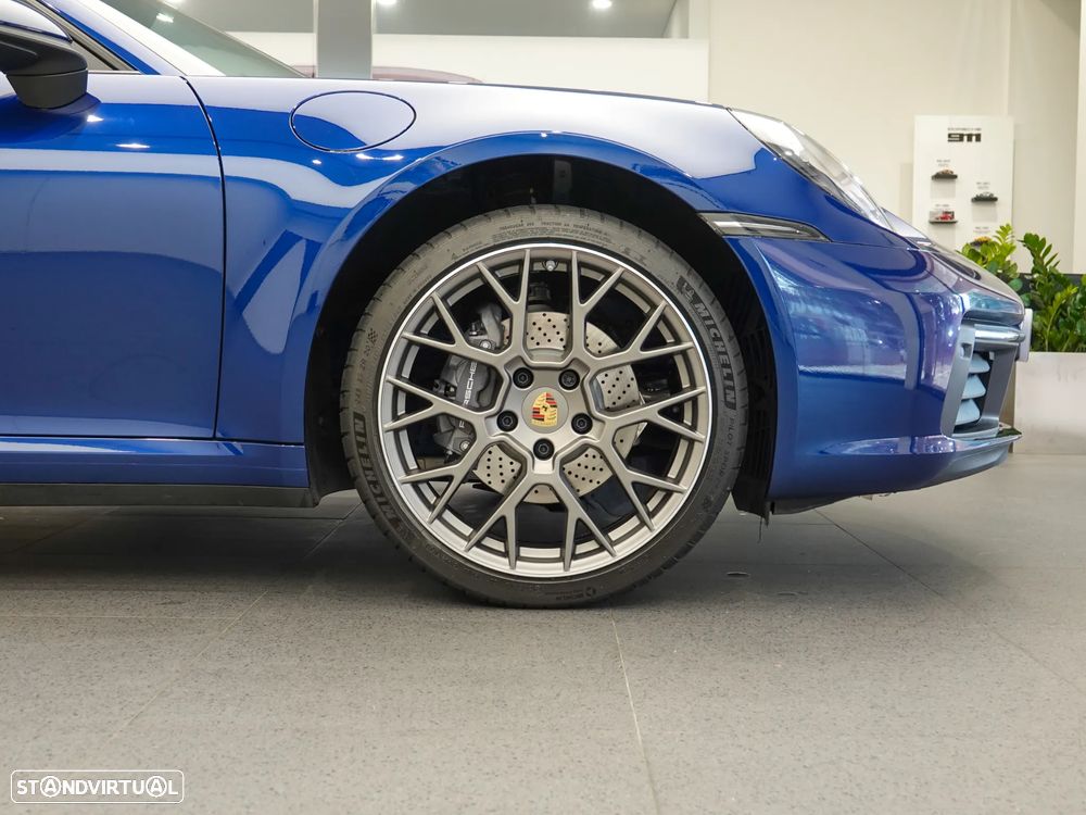 Porsche 911 (992) Carrera PDK - 12