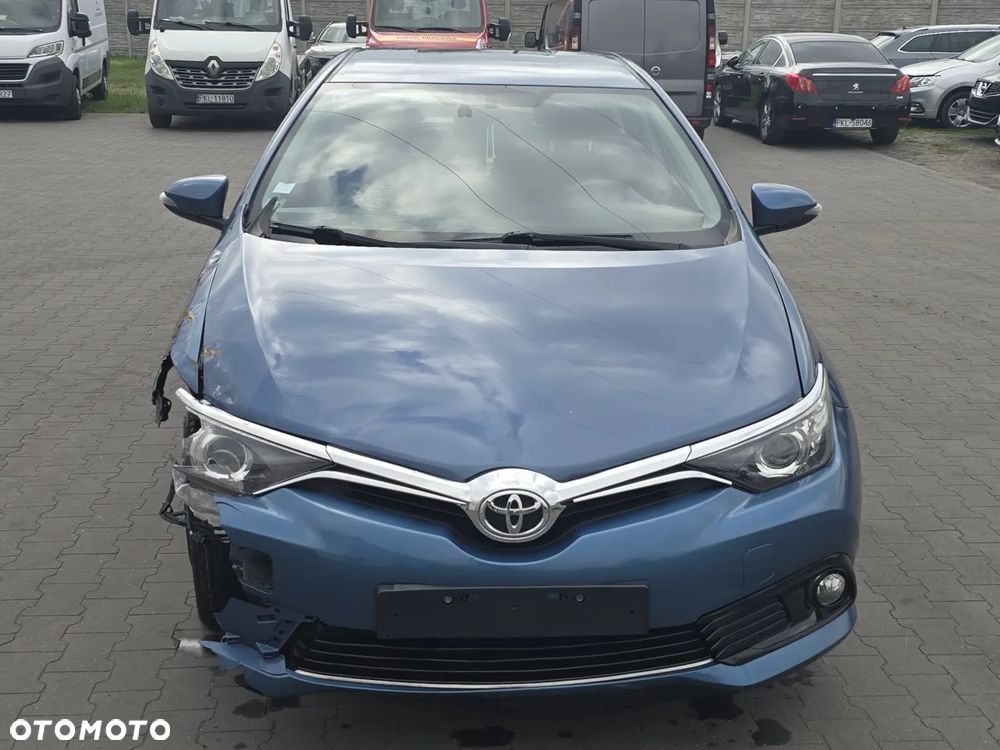 Toyota Auris 1.2 Turbo Comfort - 6
