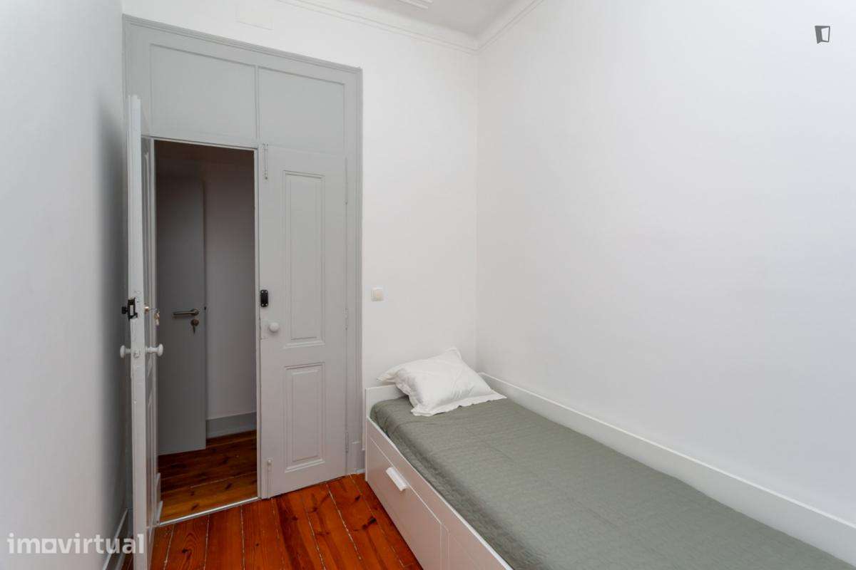 Quarto - localizado em Avenida da Liberdade Lisbon - Grande imagem: 3/15