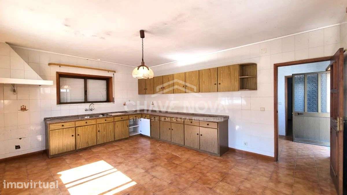 Moradia Isolada V3 c/ Garagem Box em Serzedo - Grande imagem: 2/50