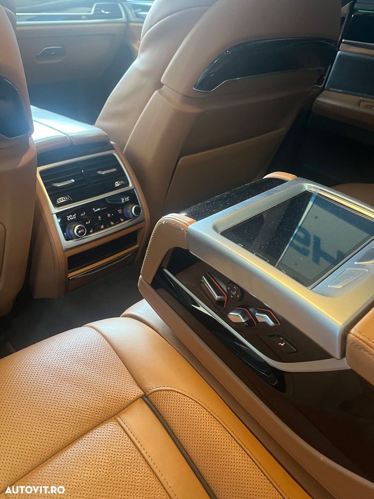 BMW Seria 7 730d xDrive - 7