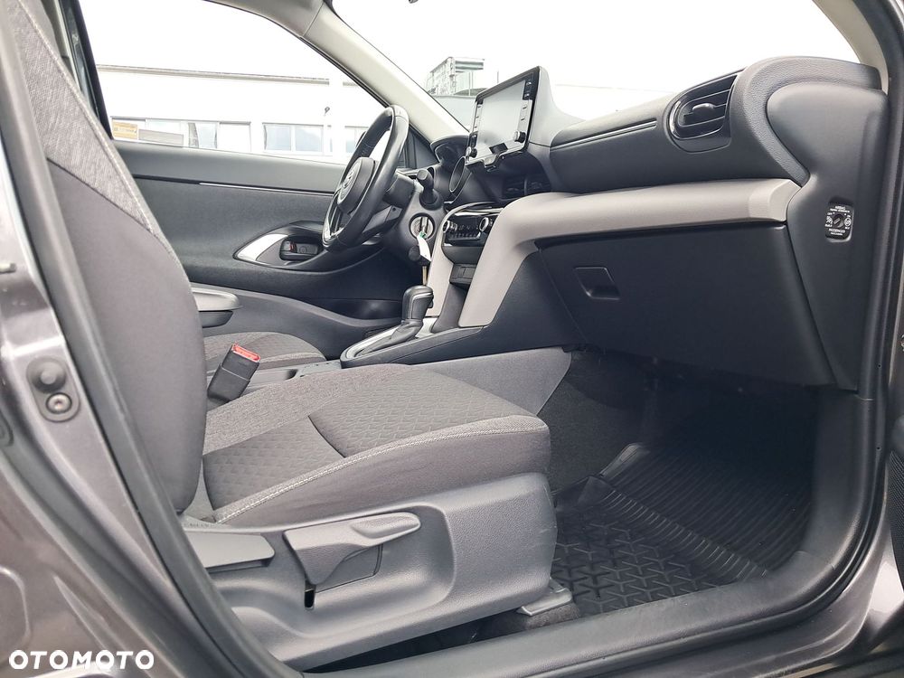Toyota Yaris Cross Hybrid 1.5 Comfort - 28