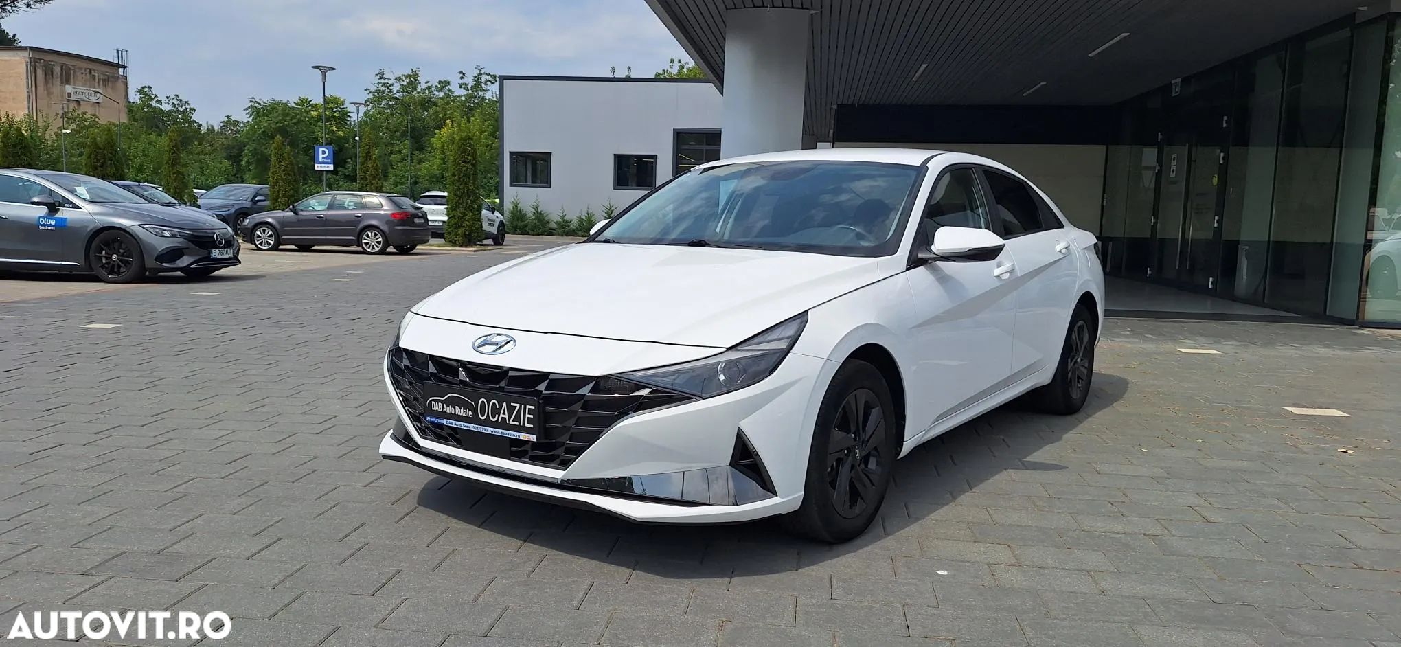 Hyundai Elantra 1.6 l 123 CP CVT Highway - 1