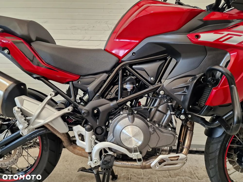 Benelli TRK 502 - 12