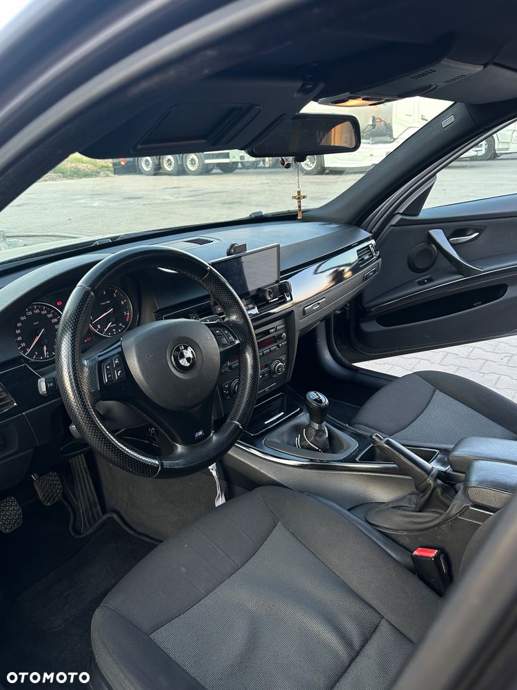 BMW Seria 3 - 12