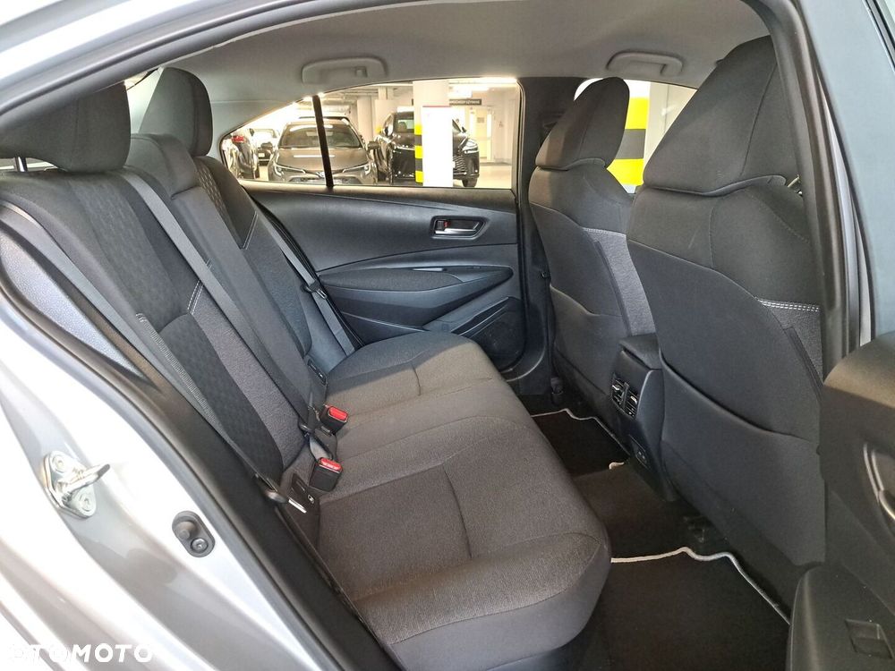 Toyota Corolla 1.8 Hybrid Comfort - 15