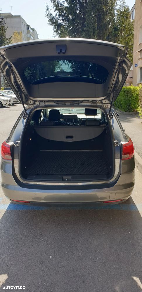 Opel Astra 1.6 D Start/Stop Business - 4