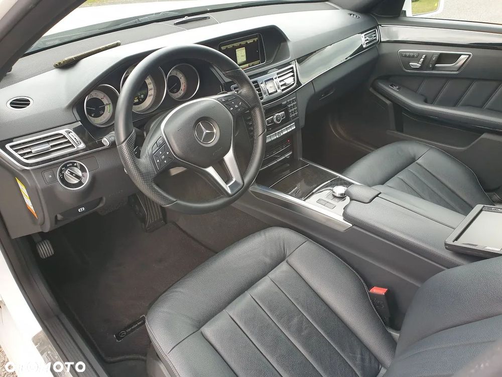 Mercedes-Benz Klasa E - 16