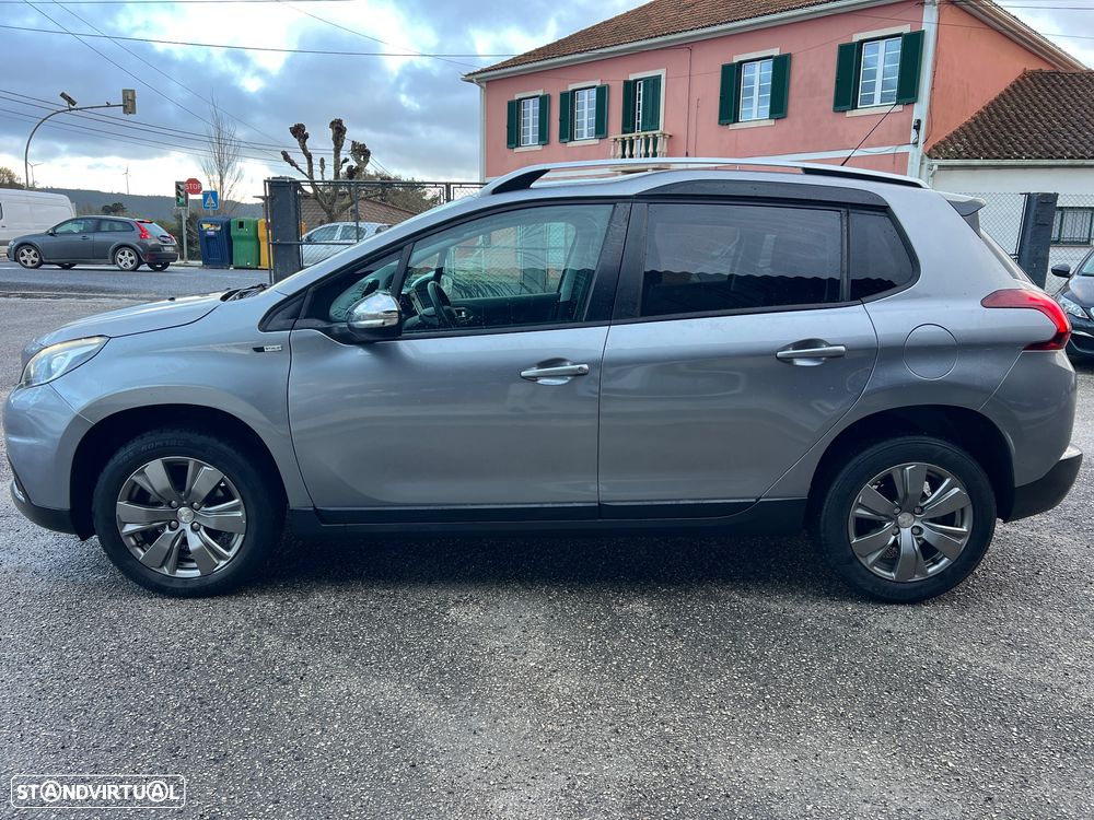 Peugeot 2008 1.2 PureTech Style - 35