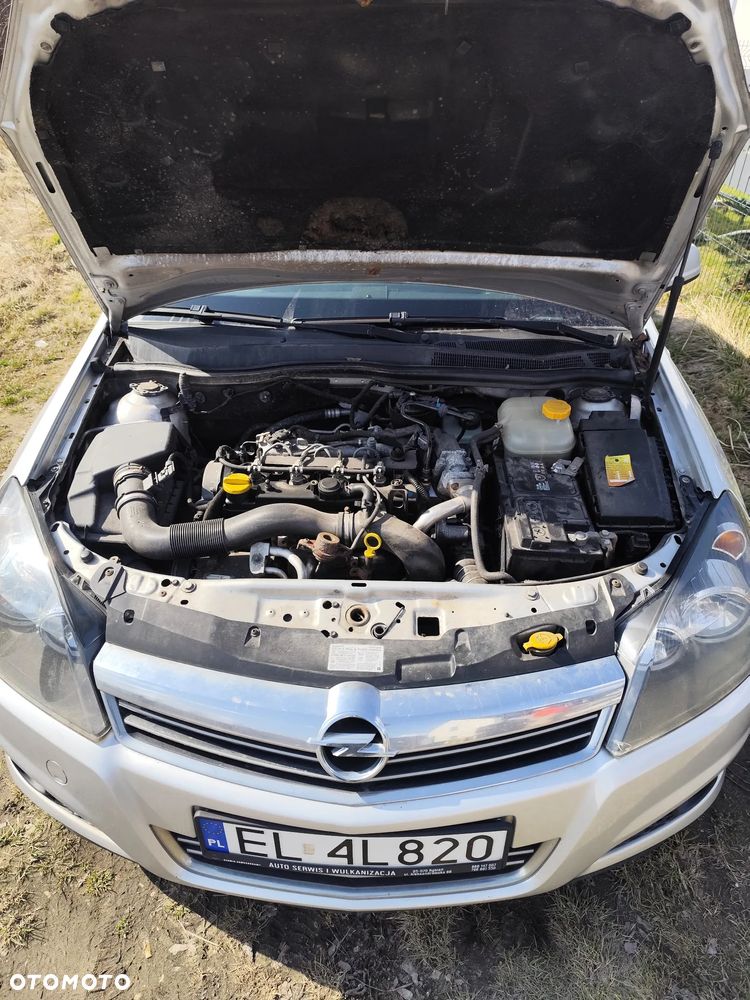Opel Astra 1.7 CDTI 111 - 9
