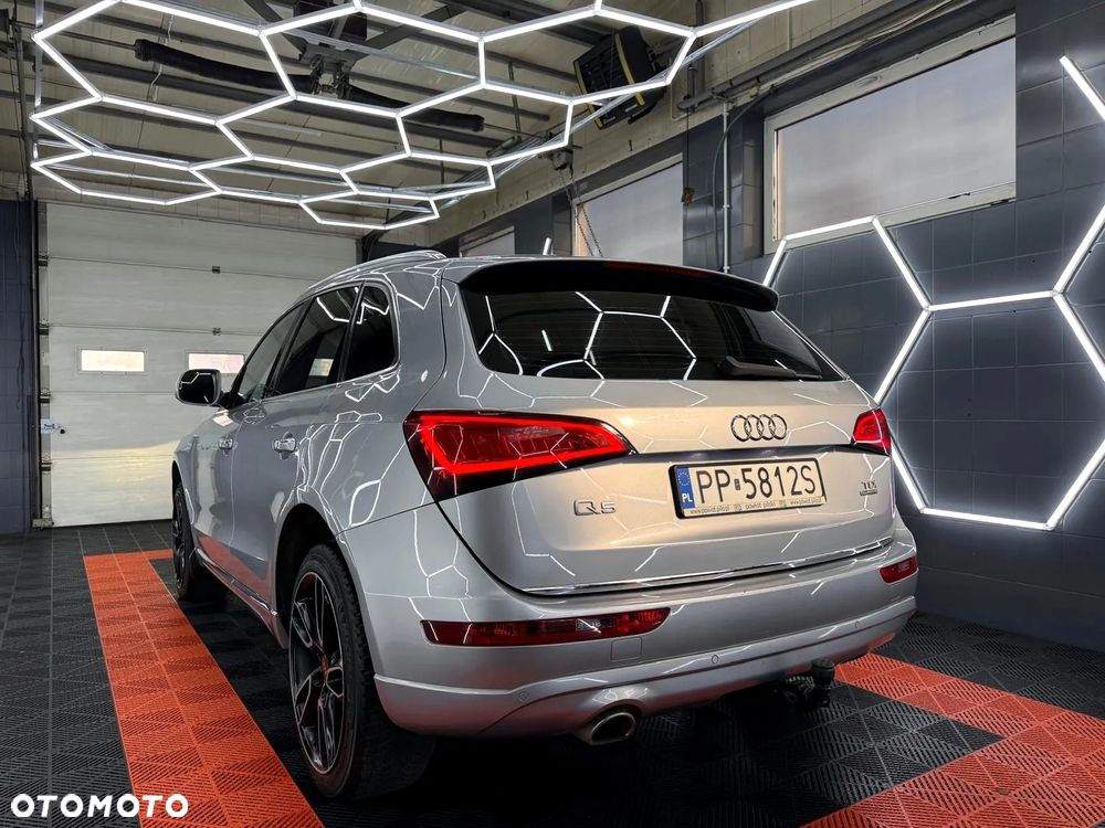 Audi Q5 2.0 TDI Quattro S tronic sport - 5