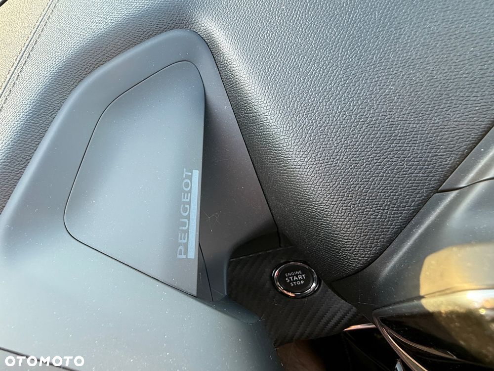 Peugeot 2008 1.5 BlueHDi GT S&S EAT8 - 27