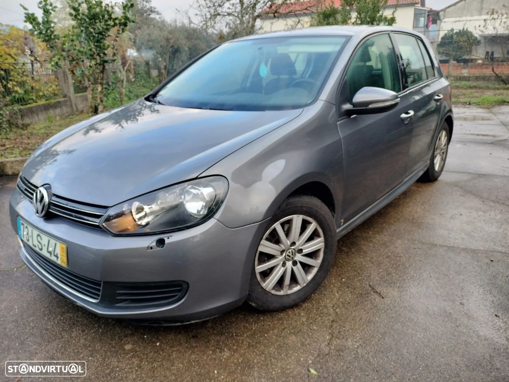 VW Golf 1.6 TDi Trendline BlueMotion - 3
