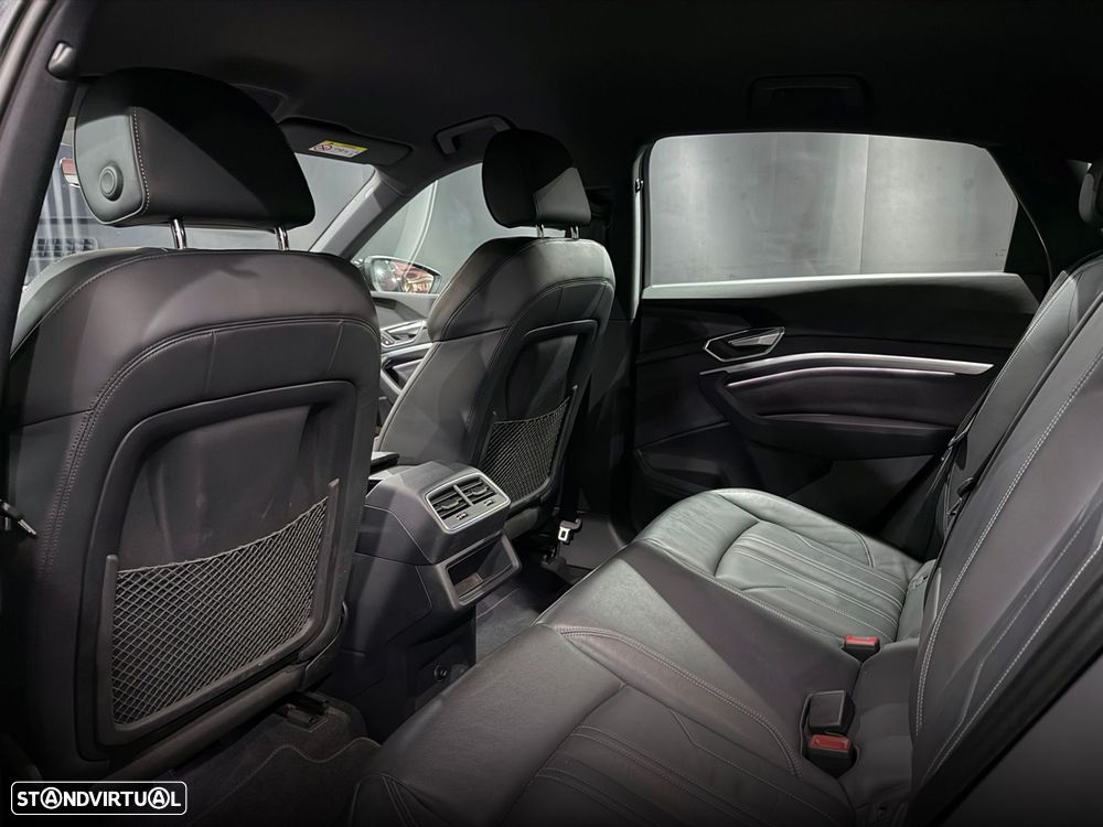 Audi e-tron Sportback 55 quattro S line - 33