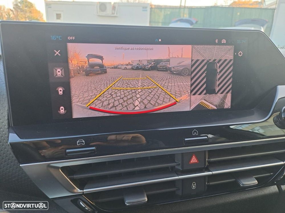 Citroën e-C4 50 kWh Shine - 16