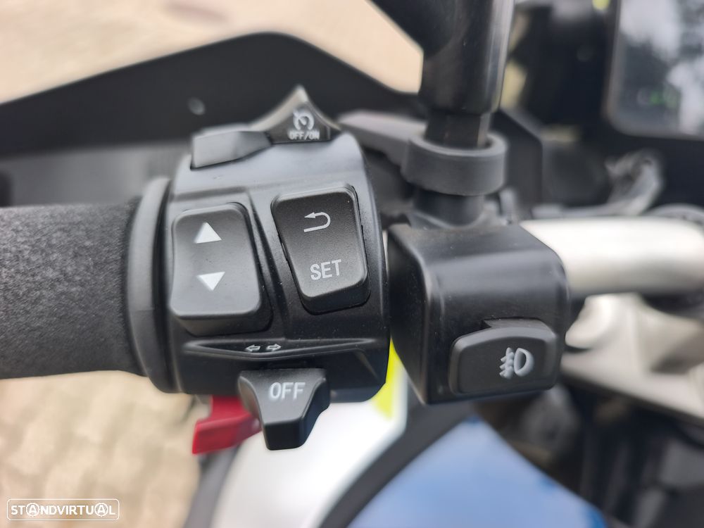 CF Moto 800MT Touring - 5
