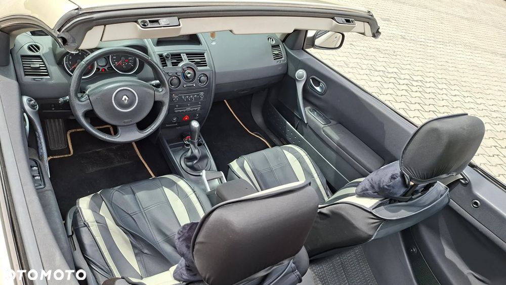 Renault Megane 1.6 16V Confort Dynamique - 12