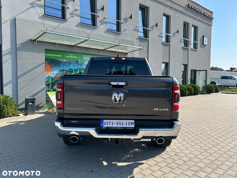 Dodge RAM 1500 5.7 4x4 - 6