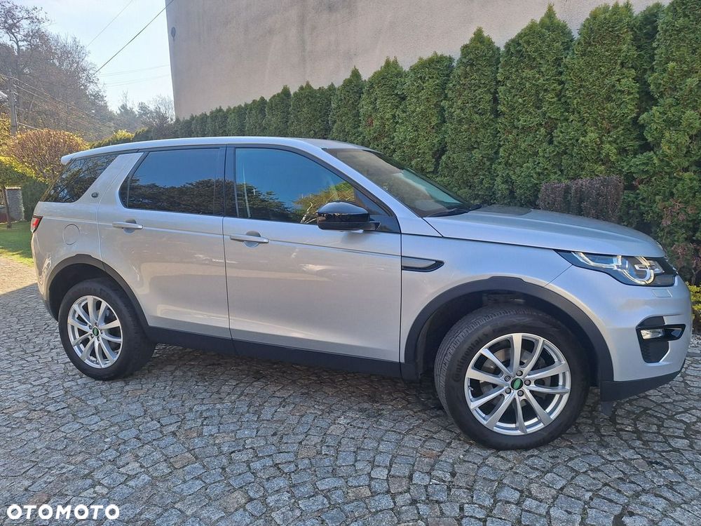 Land Rover Discovery Sport 2.0 D150 R-Dynamic HSE - 31