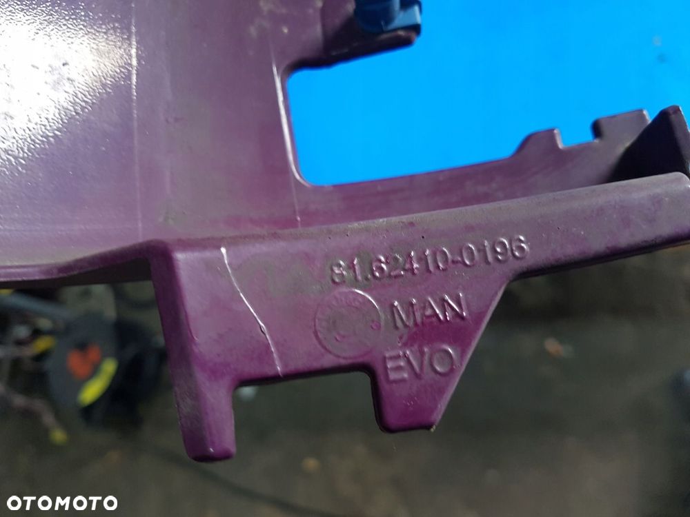 Narożnik szyby listwa osłona słupka kabiny LH MAN TGL TGM EURO 6 - 3