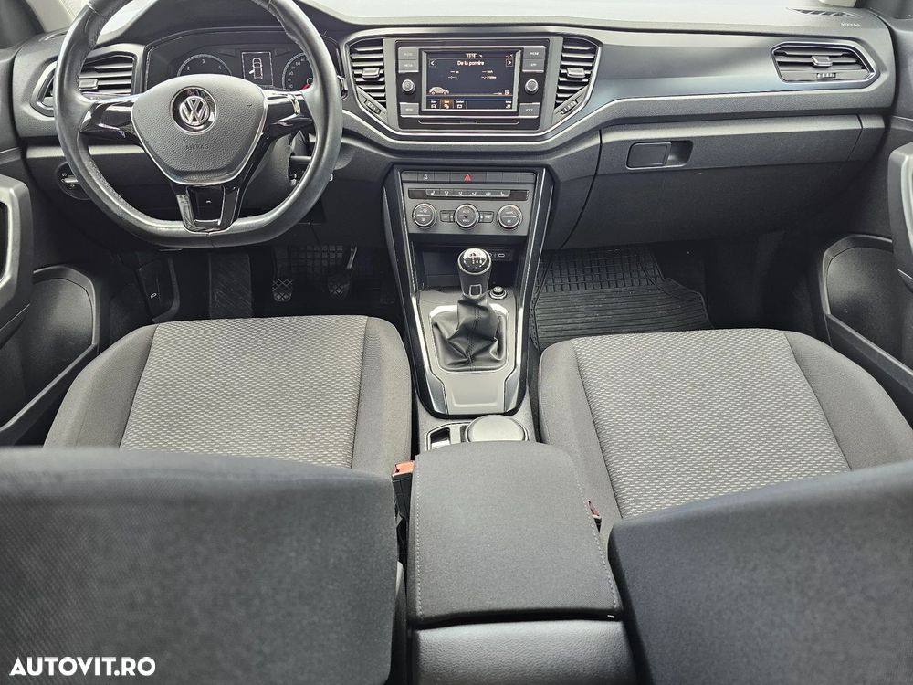 Volkswagen T-Roc 1.6 TDI Base - 12