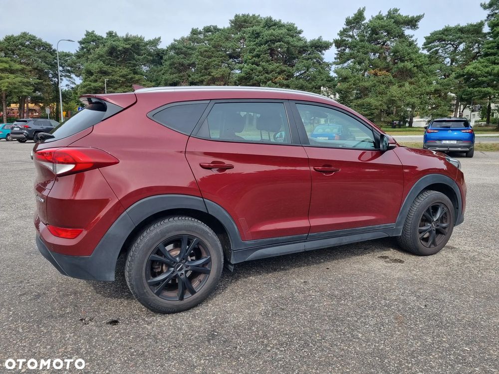 Hyundai Tucson - 2