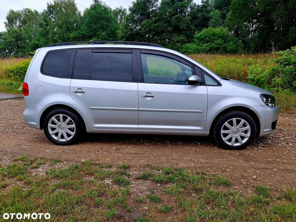 Volkswagen Touran 1.6 TDI DPF Life - 9